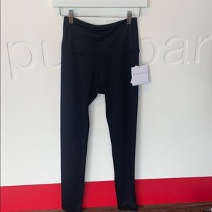 Beyond Yoga Classic High-Waisted Legging